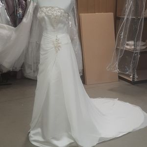 Wedding gown or great for prom
